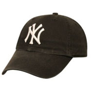 Yankees Black "Franchise" Fitted Cap